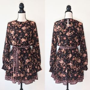 🦋LAST🦋 NWT Love Colette Black Floral Mini Dress, Size Small